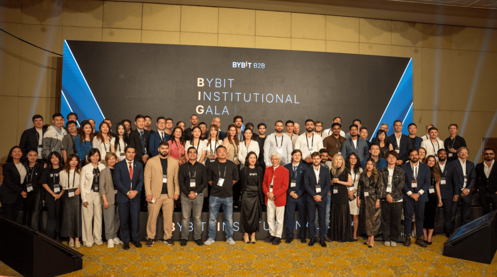 يتوقع Ben Zhou أن التمييز بين